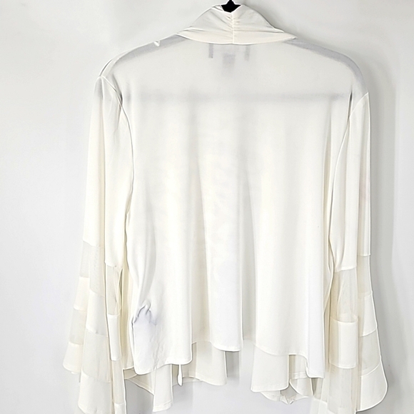 R&M Collection Elegant Creamy White Bell Sleeve Open Front Shrug Jacket - Picture 9 of 15